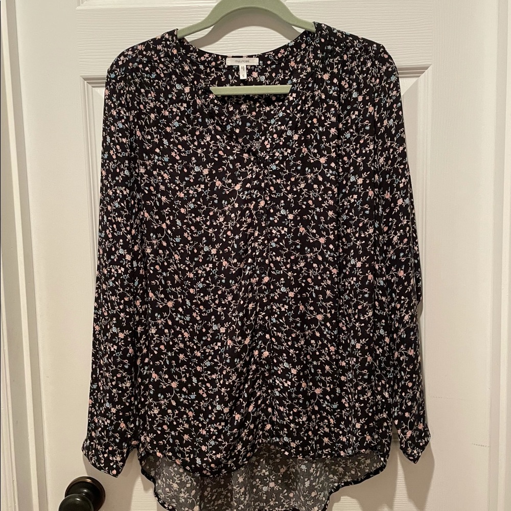 Size S Maurices blouse. Versatile sizing-see below